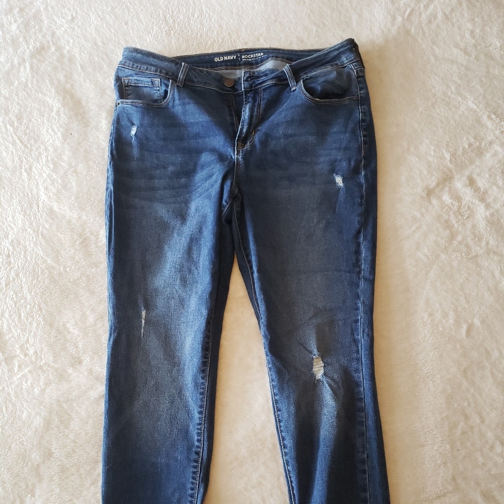 OLD NAVY Mid Rise Rockstar Jeans